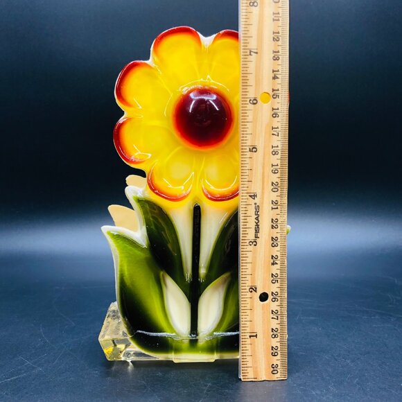 Vintage 70s Sunflower Lucite Acrylic Napkins Holder: Retro Flower Power Kitchen - Picture 11 of 12